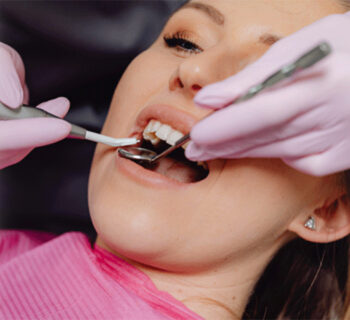 How to Reduce Your Risk of Oral Cancer Through Screenings?